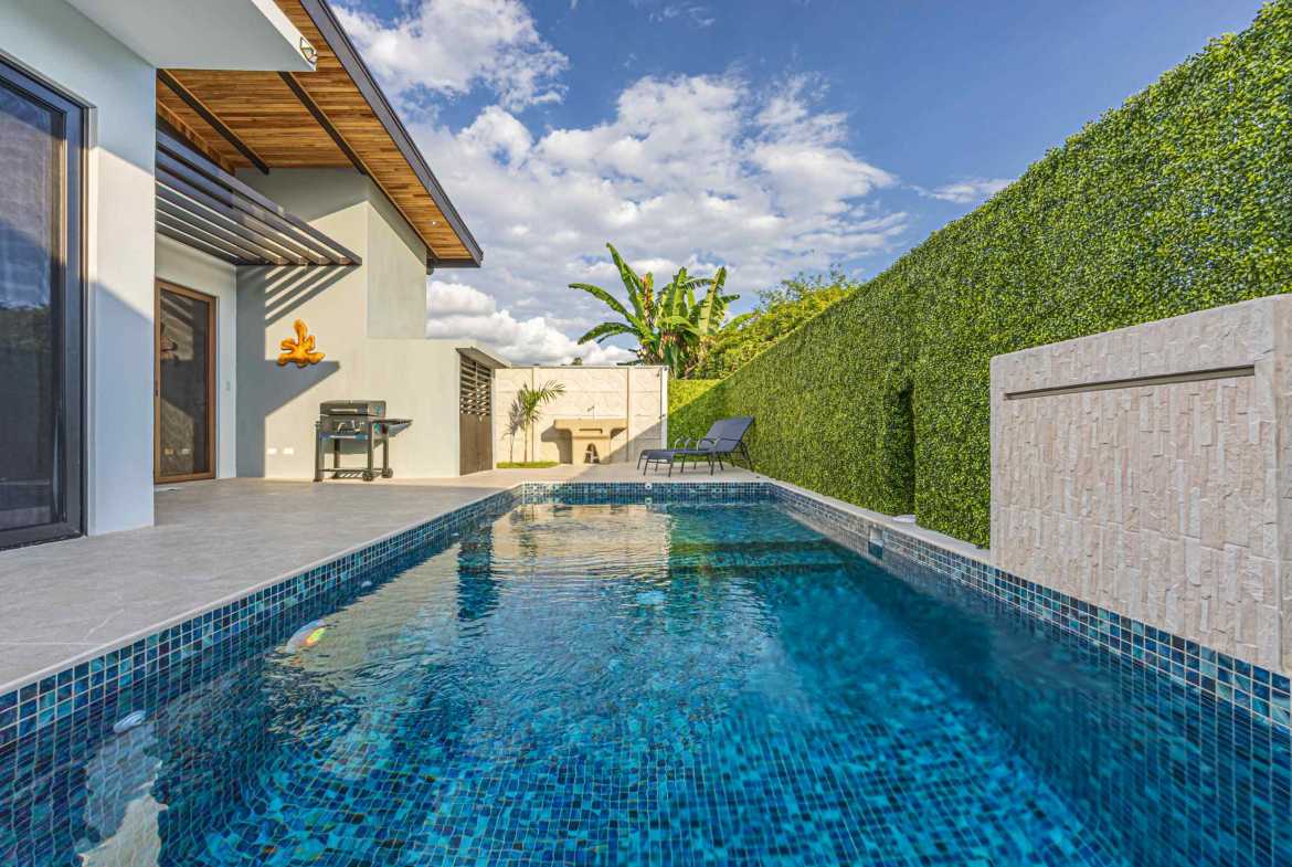 Brand New 3-Bedroom Villa with Private Pool & Smart Features, photo 14 of 24