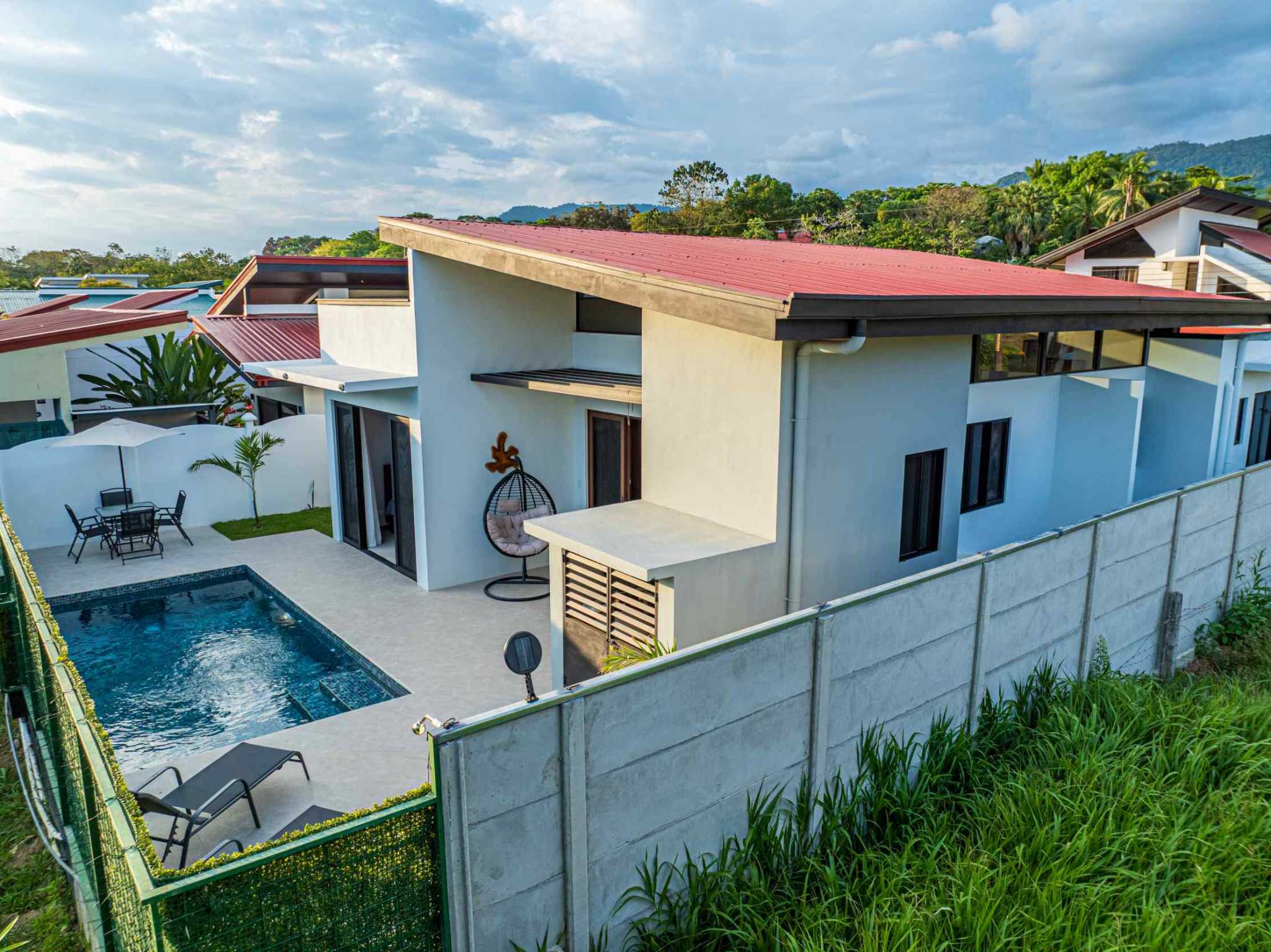 61829-4 Brand New 3-Bedroom Villa with Private Pool & Smart Features in Uvita Costa Rica