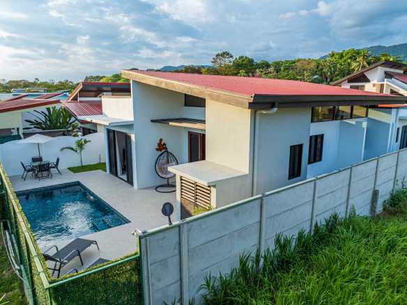 Brand New 3-Bedroom Villa with Private Pool & Smart Features in Uvita Costa Rica