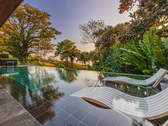 Stunning 4-Bedroom Luxury Villa with Ocean Views & Private Pool in Uvita Costa Rica