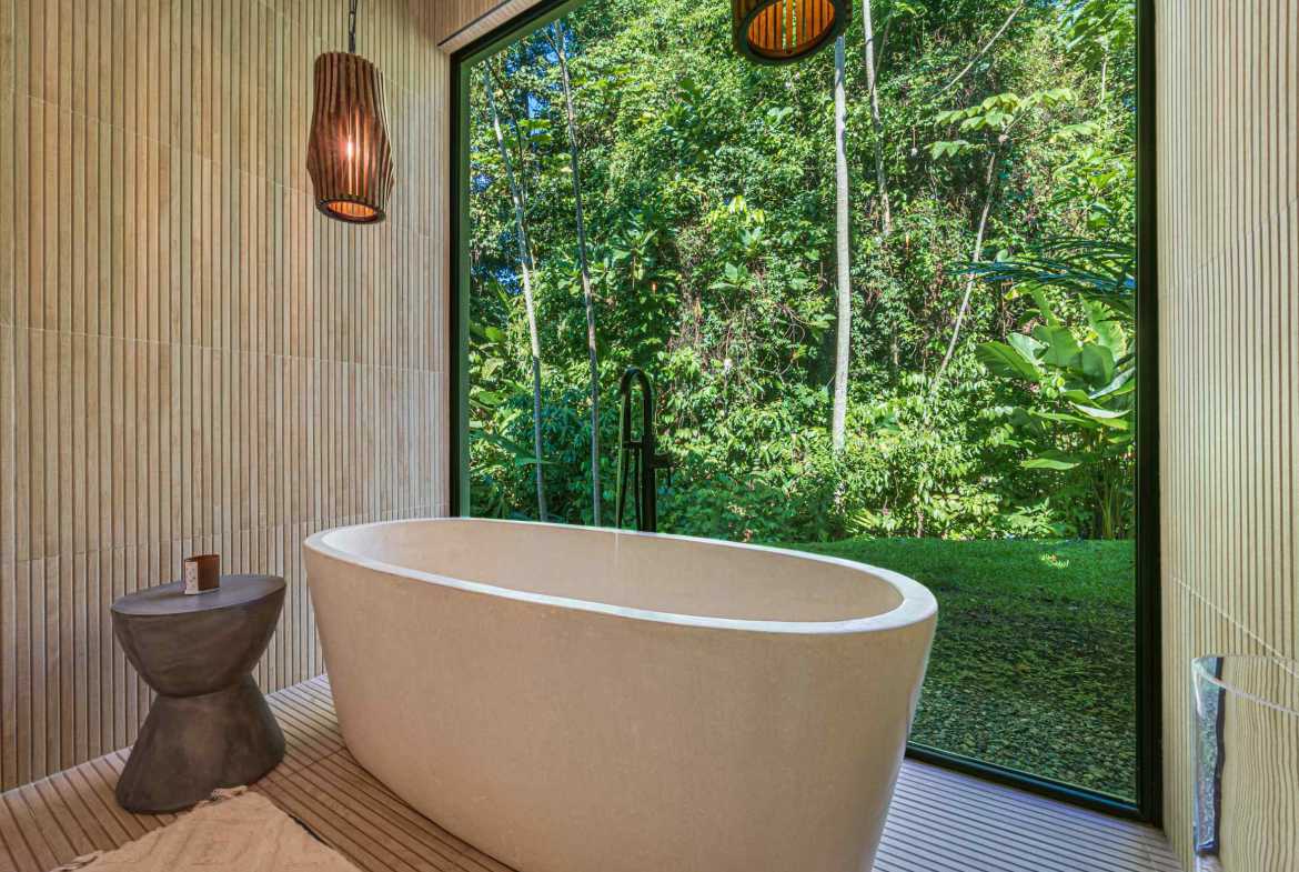 4-Bedroom Luxury Villa with Ocean Views & Private Pool, photo 19 of 24