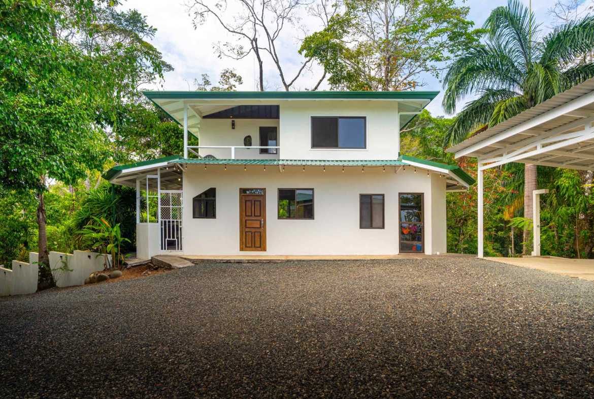Extraordinary 4-Bedroom Estate with Ocean Views & Guest House in Escaleras Costa Rica photo 21