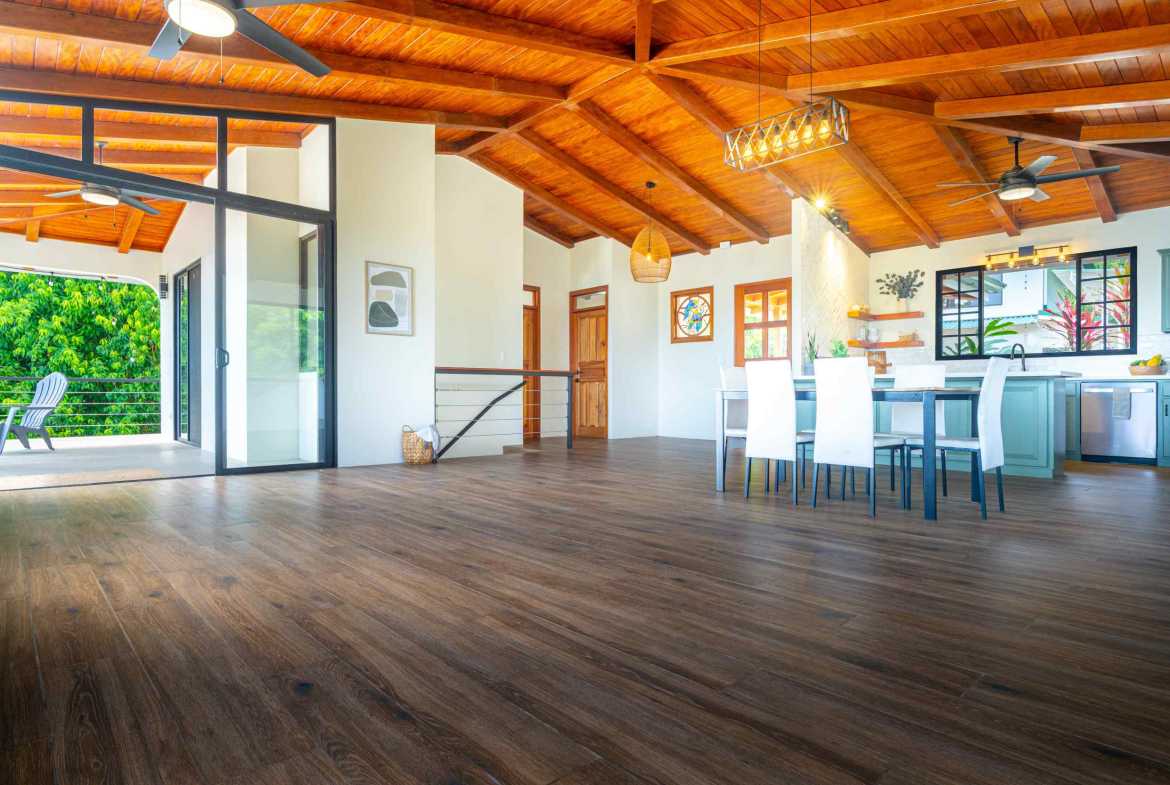 Extraordinary 4-Bedroom Estate with Ocean Views & Guest House in Escaleras Costa Rica photo 2