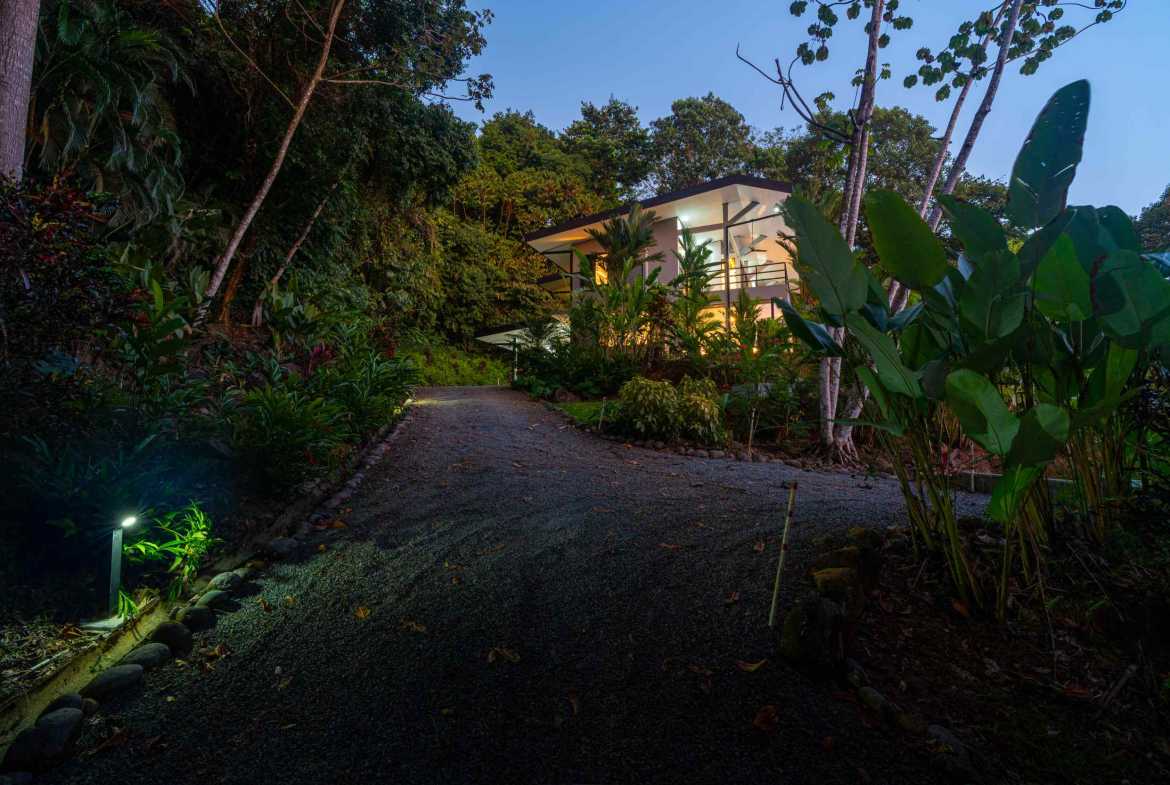 Stunning 3-Bedroom Home with Ocean Views & Infinity Pool in Uvita Costa Rica photo 44