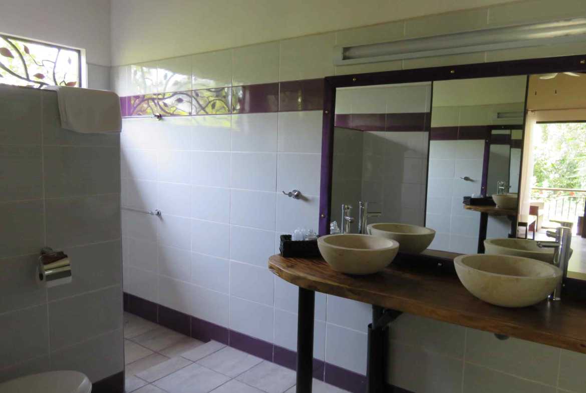 Exceptional 6-Bedroom Business Property with Restaurant, Cabins & Pool in Ojochal Costa Rica photo 34