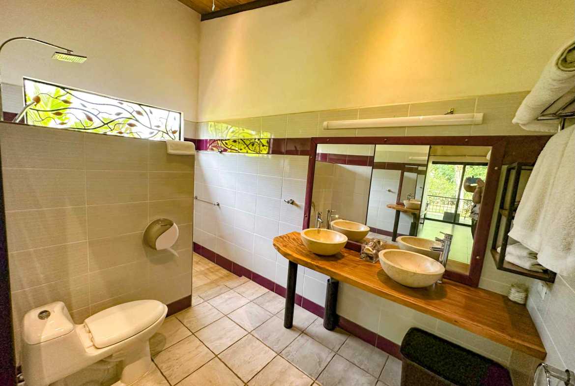 6-Bedroom Business Property with Restaurant, Cabins & Pool, photo 22 of 24