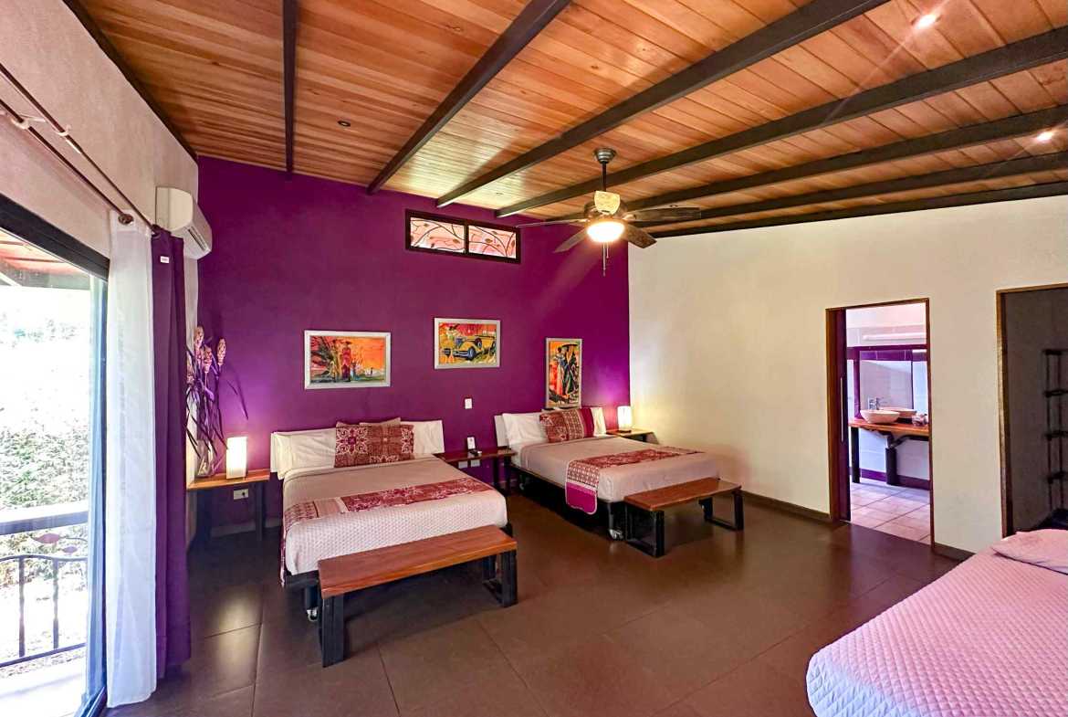 6-Bedroom Business Property with Restaurant, Cabins & Pool, photo 20 of 24