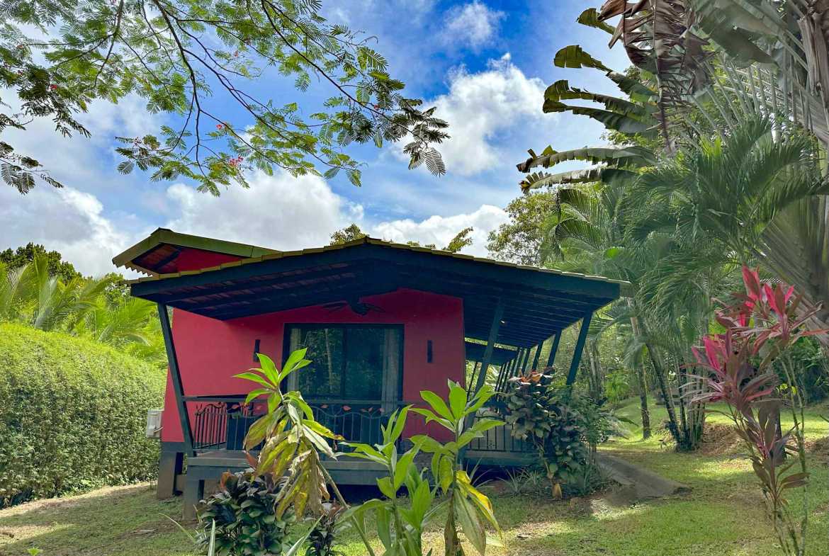 6-Bedroom Business Property with Restaurant, Cabins & Pool, photo 17 of 24