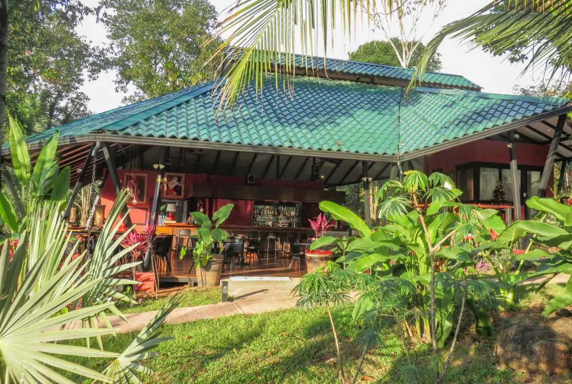 6-Bedroom Business Property with Restaurant, Cabins & Pool, photo 12 of 24