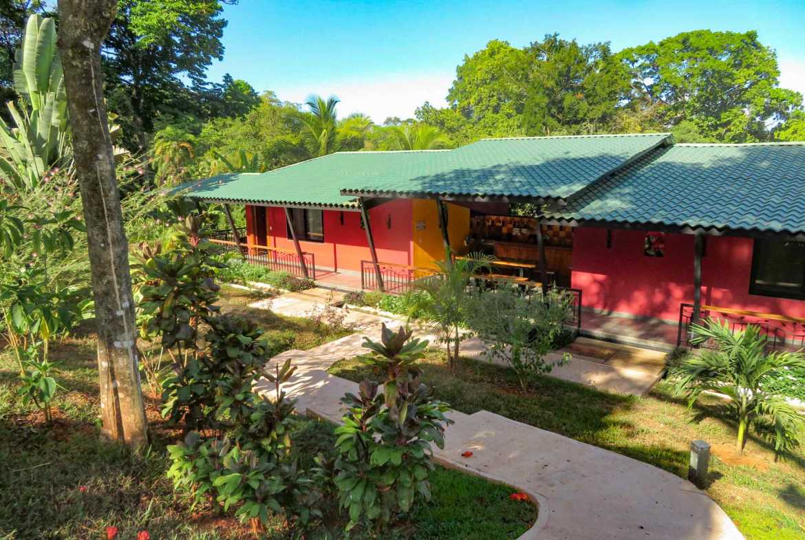 6-bedroom home with pool, Ojochal, Costa Rica – $1,399,000