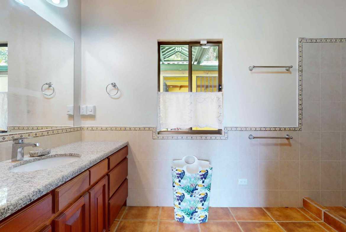 Secluded 3-Bedroom Home with Ocean Views & Creek in Ojochal Costa Rica photo 18