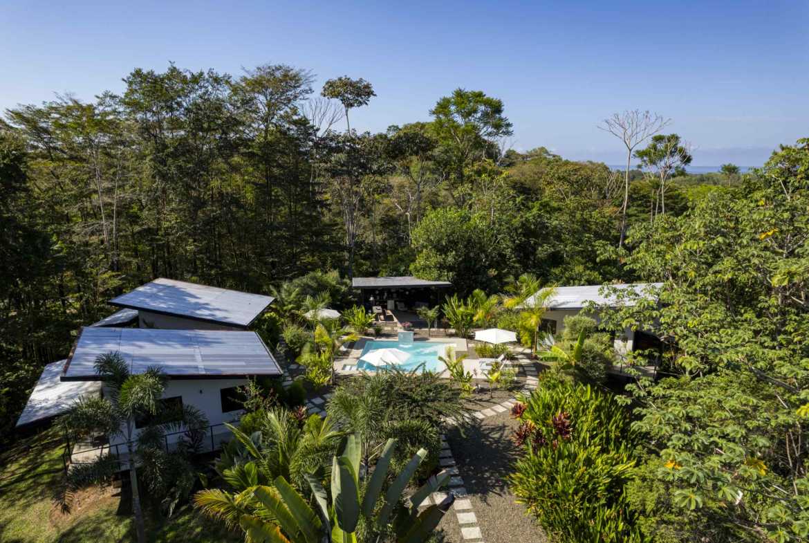 Stunning 5-Bedroom Boutique Hotel with Pool & Highway Frontage in Uvita Costa Rica photo 11