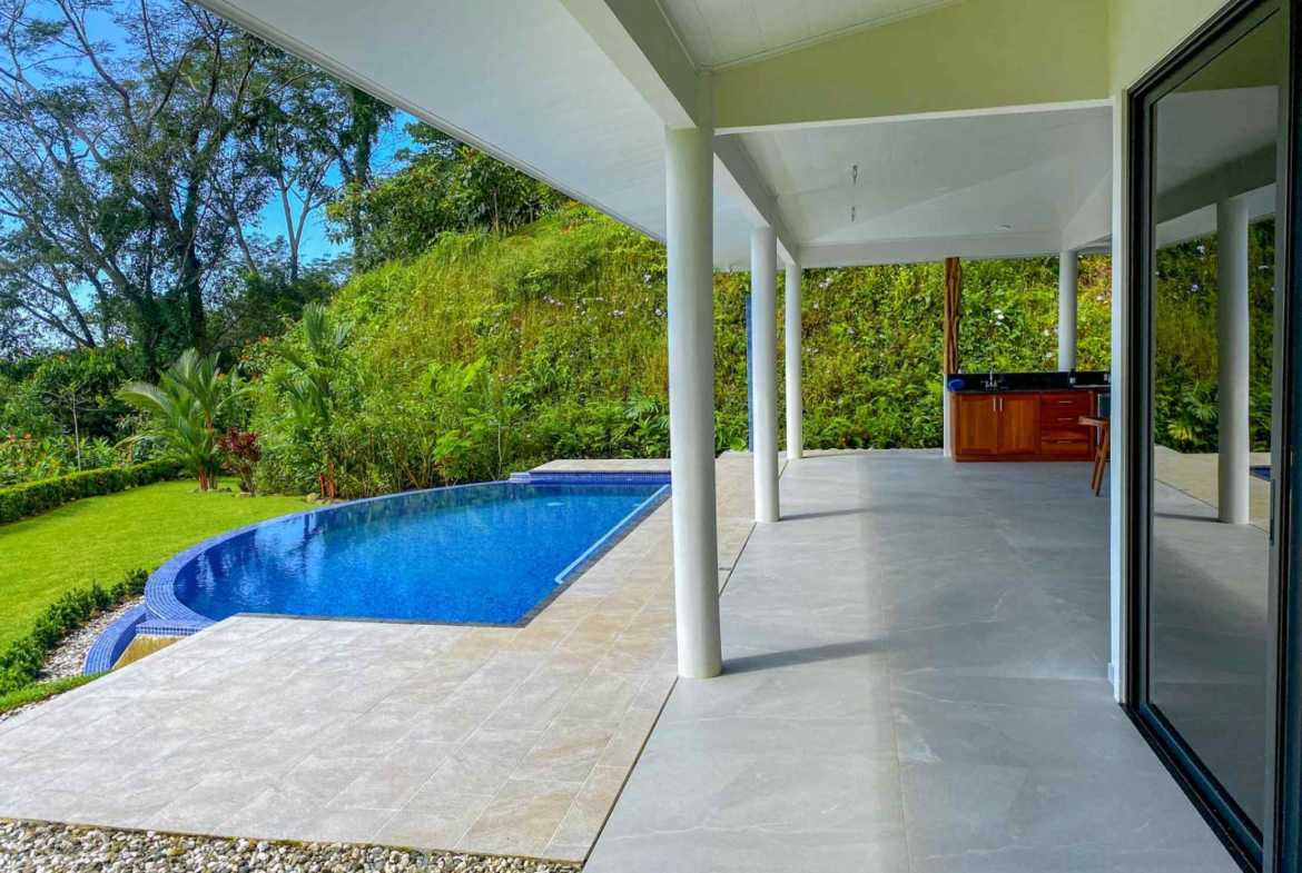 2-Bedroom Hacienda with Ocean Views & Infinity Pool, photo 24 of 24