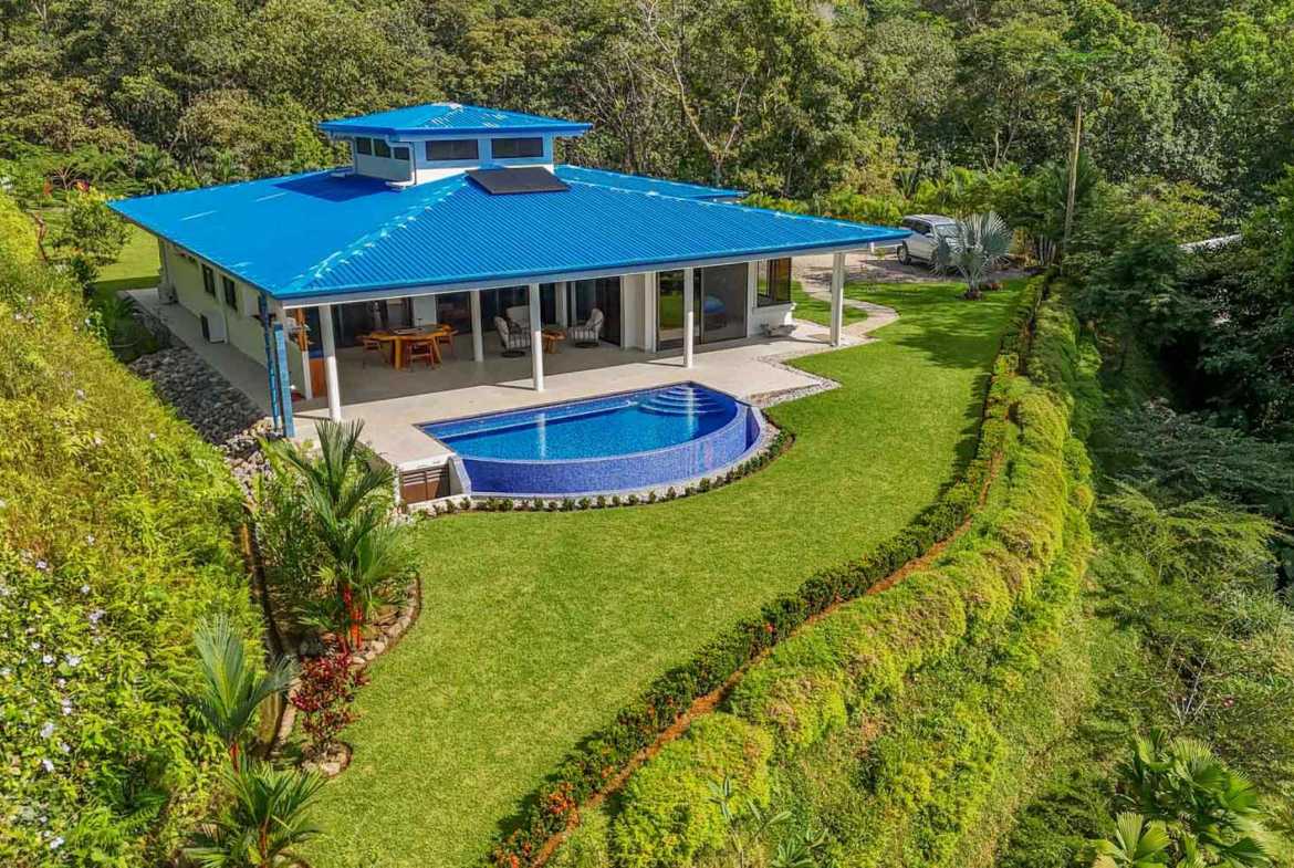 2-Bedroom Hacienda with Ocean Views & Infinity Pool, photo 14 of 24