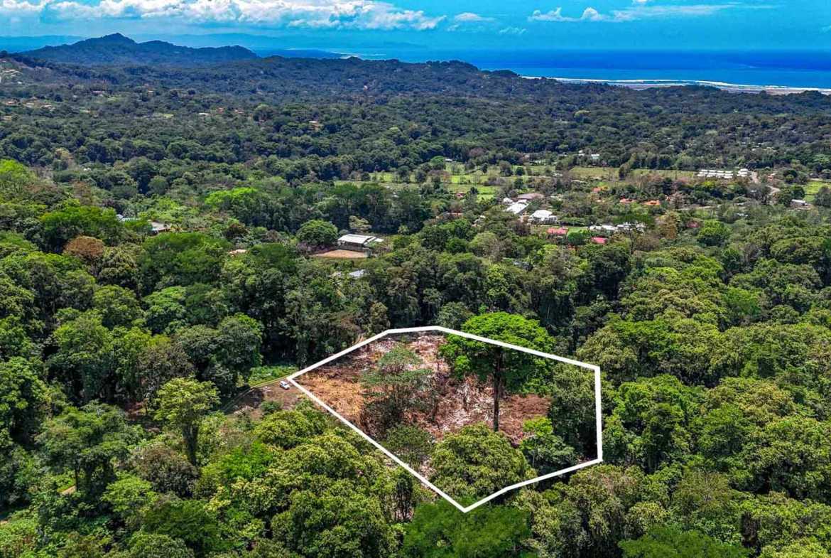 Jungle River 2.46-Acre Building Lot with Legal Water in Ojochal Costa Rica photo 5