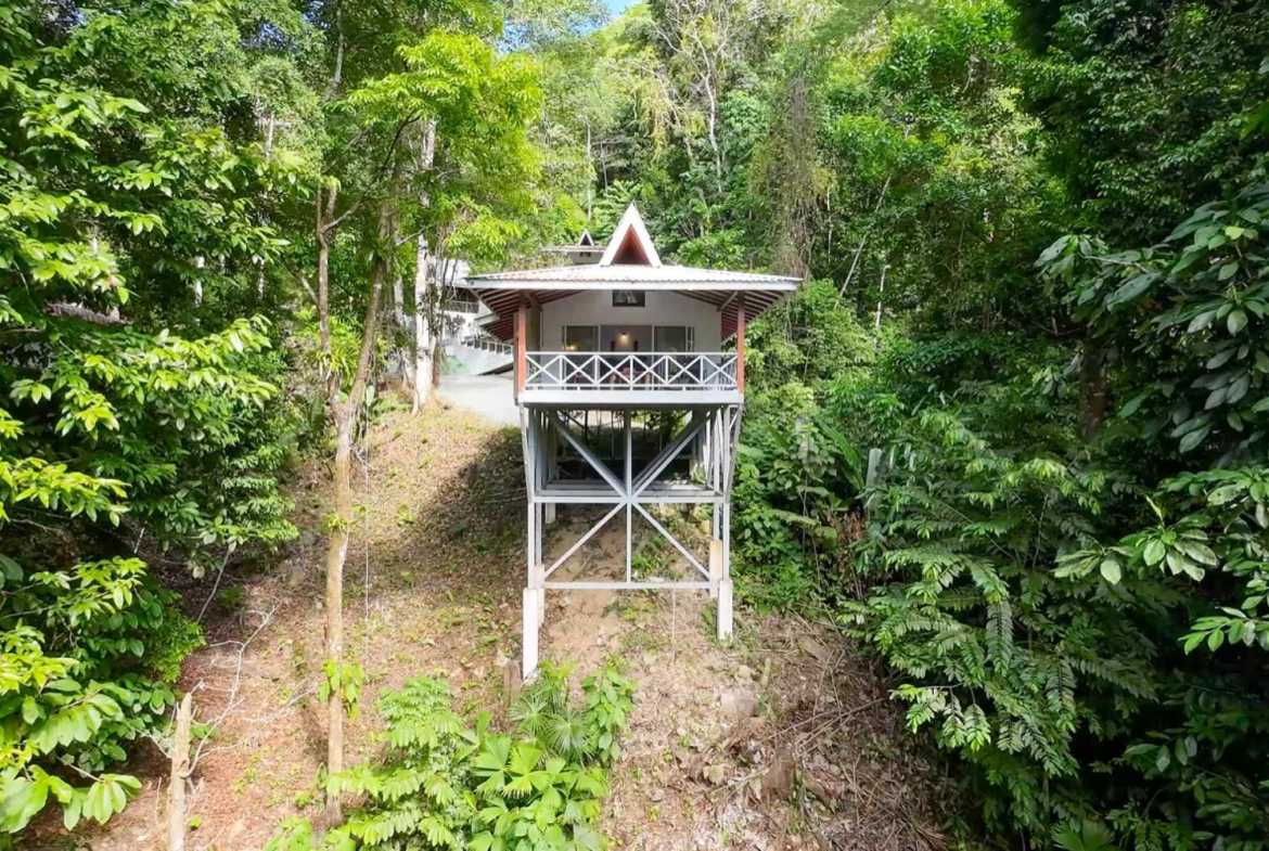 Luxury 4-Bedroom Estate with Waterfall, River Views & Solar Power in Ojochal Costa Rica photo 17