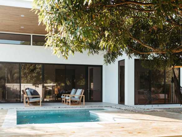 Stunning 3-Bedroom Villa with Pool & Mango Tree in Bahia Costa Rica