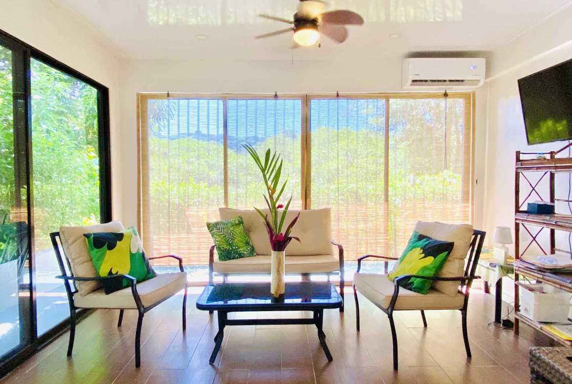 4-Bedroom Multi-Family Home with Rental Income & Private Living, photo 2 of 24