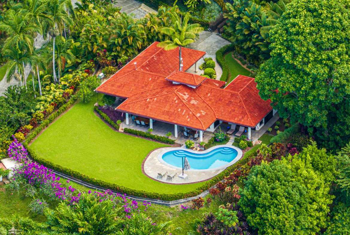 Stunning 5-Bedroom Estate with Ocean Views & 3 Pools in Tres Rios Costa Rica photo 4