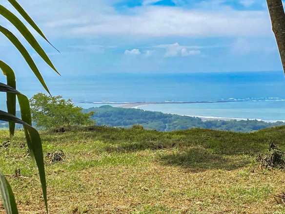 Ocean View 1.4-Acre Building Lot with Legal Water in Uvita Costa Rica