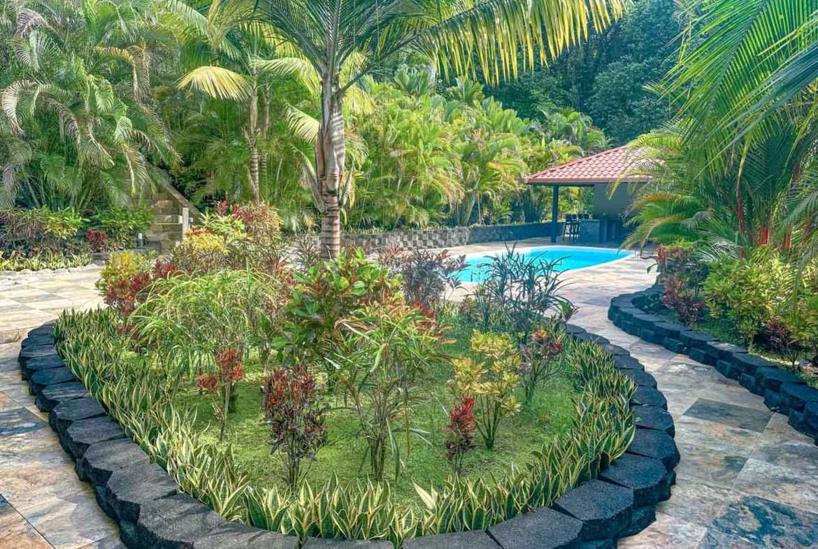 2-Bedroom Home tropical garden with pool and pavilion in Ojochal, Costa Rica