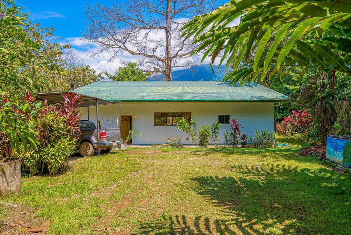 2-Bedroom Home with River, Mountain Views & Pool, photo 23 of 24