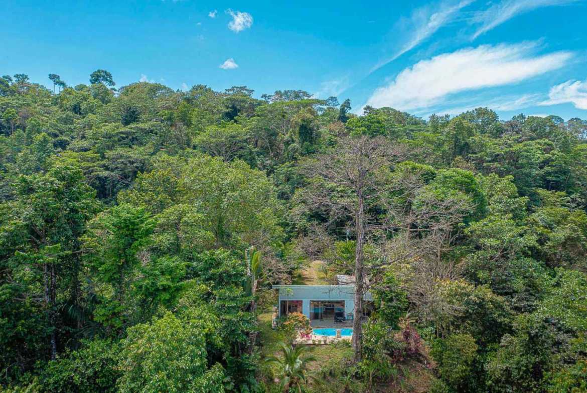 2-Bedroom Home with River, Mountain Views & Pool, photo 21 of 24