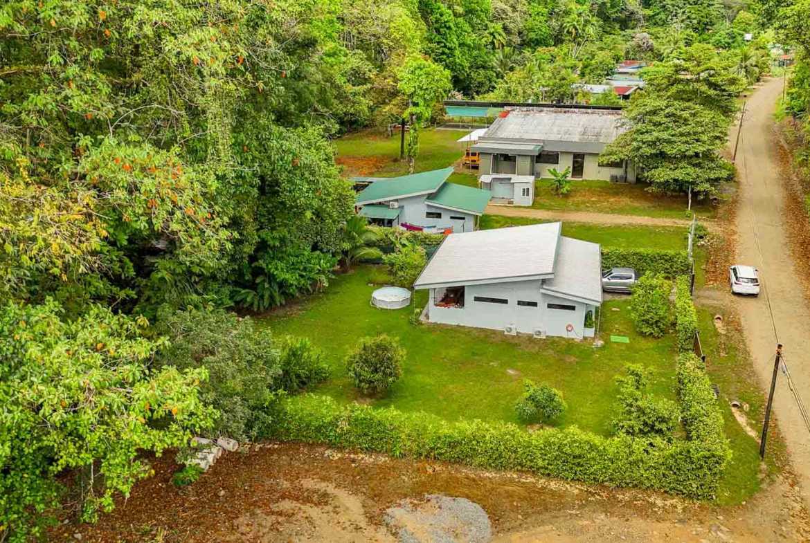 Peaceful 3-Bedroom Home with River Views & Jungle Setting in Ojochal Costa Rica photo 45