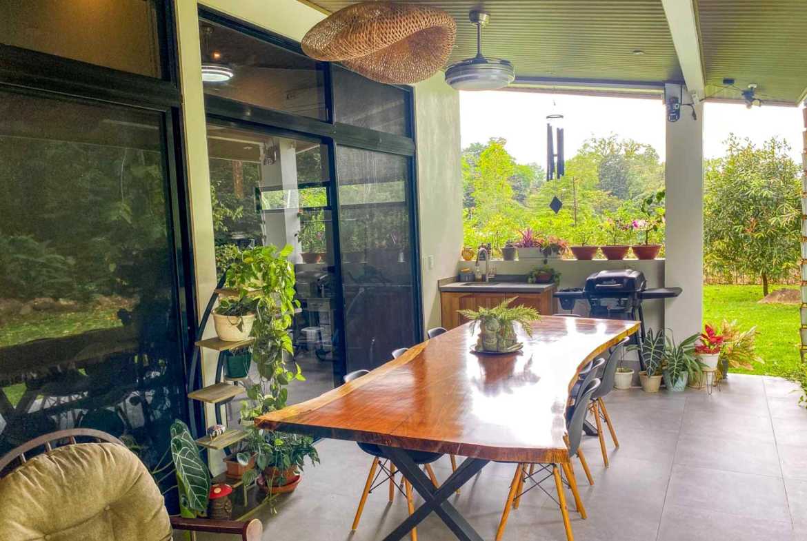 Peaceful 3-Bedroom Home with River Views & Jungle Setting in Ojochal Costa Rica photo 35