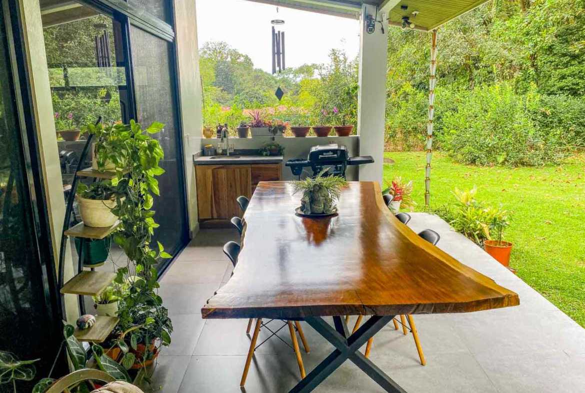 Peaceful 3-Bedroom Home with River Views & Jungle Setting in Ojochal Costa Rica photo 33