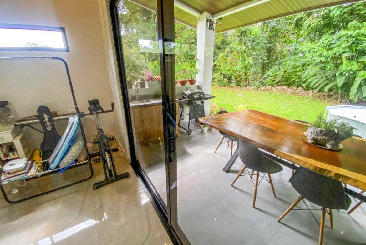 Peaceful 3-Bedroom Home with River Views & Jungle Setting in Ojochal Costa Rica photo 19