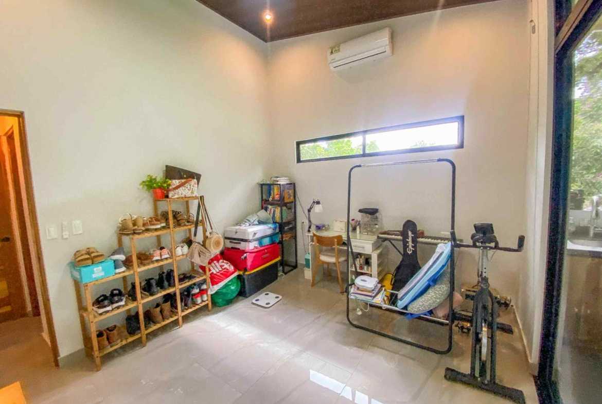 Peaceful 3-Bedroom Home with River Views & Jungle Setting in Ojochal Costa Rica photo 20
