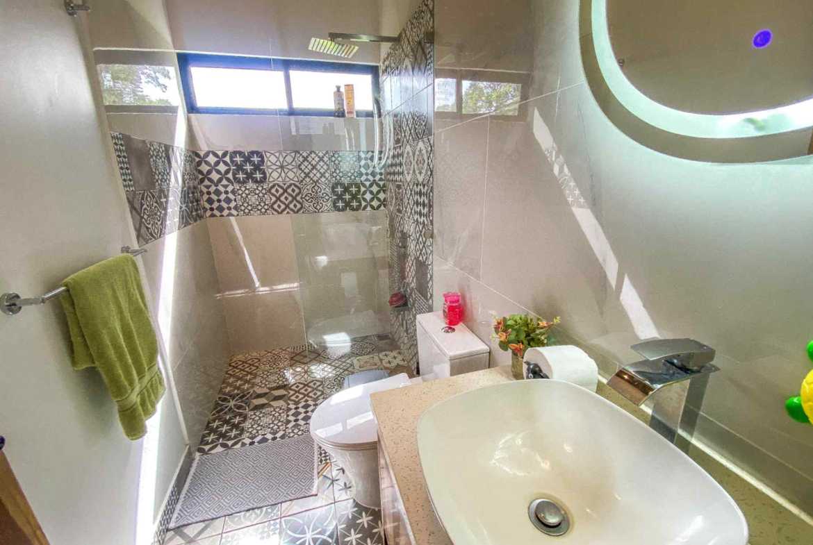 Peaceful 3-Bedroom Home with River Views & Jungle Setting in Ojochal Costa Rica photo 15