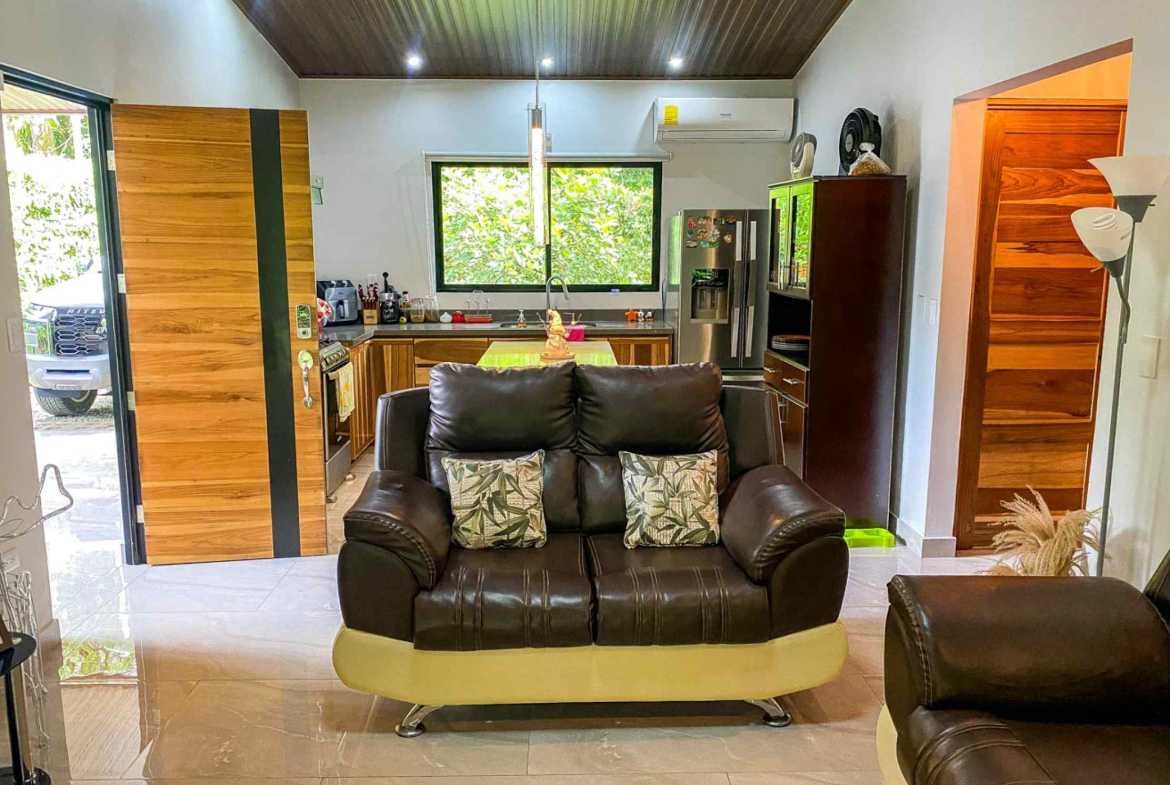 Peaceful 3-Bedroom Home with River Views & Jungle Setting in Ojochal Costa Rica photo 3