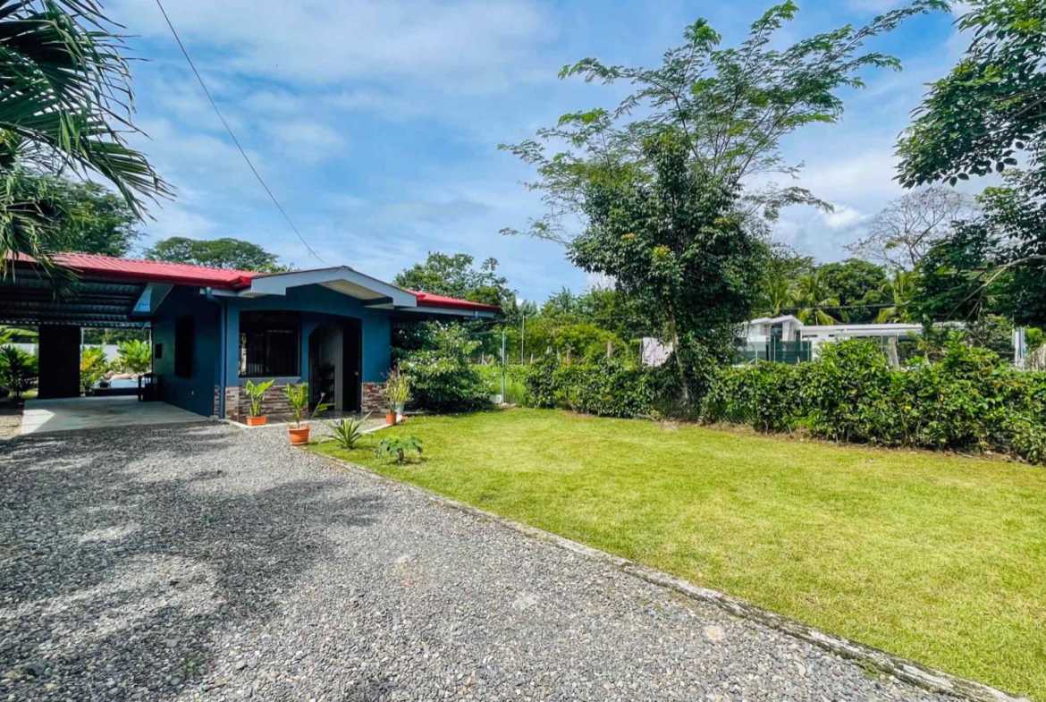 Charming 2-Bedroom Home with Private Pool & Walk-to-Beach in Bahia near Uvita Costa Rica photo 29