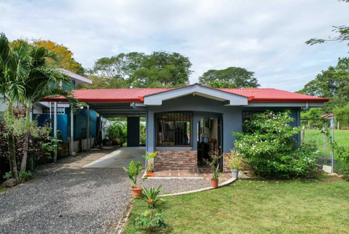 Charming 2-Bedroom Home with Private Pool & Walk-to-Beach in Bahia near Uvita Costa Rica photo 7