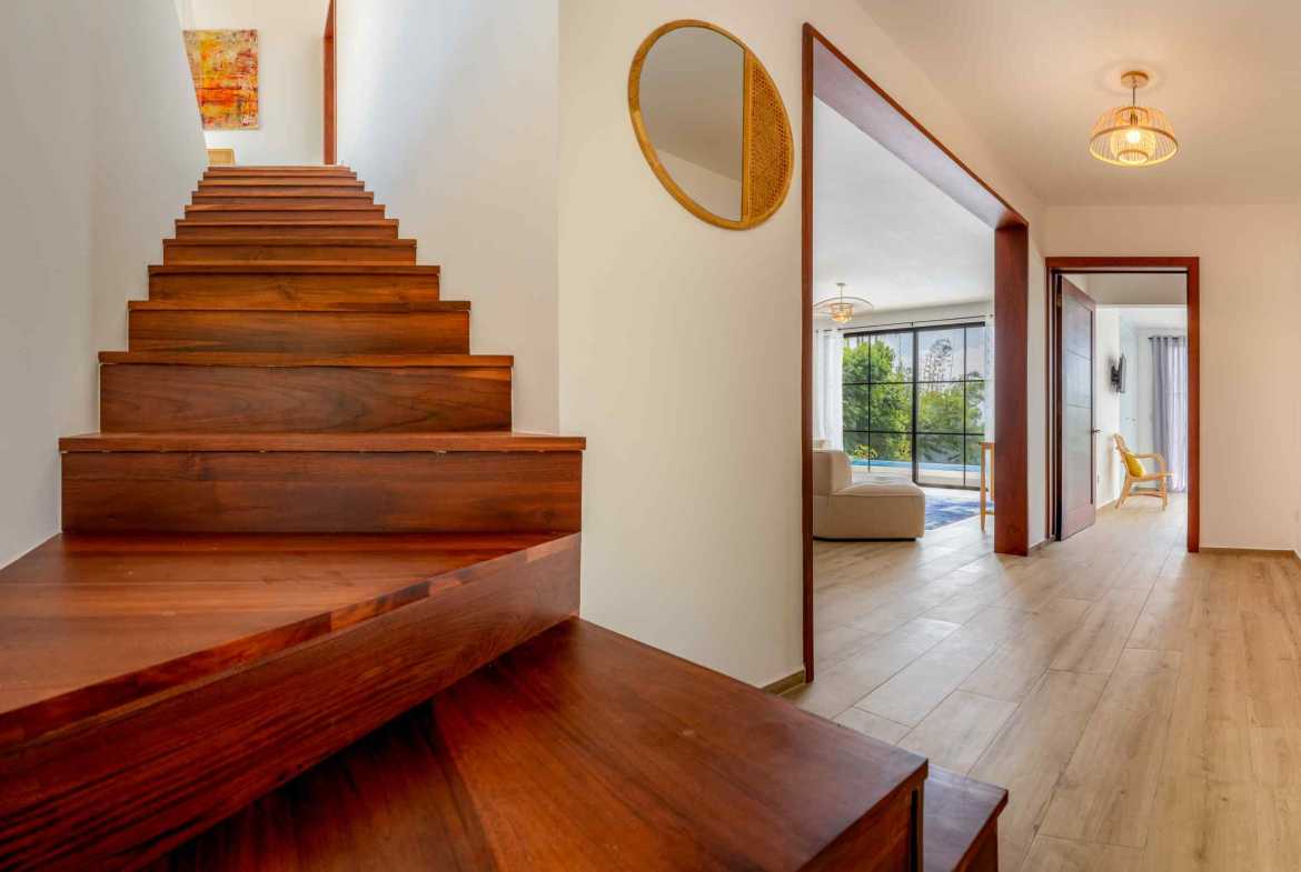 Stunning 4-Bedroom Villa with Ocean Views & Pool in Ojochal Costa Rica photo 9