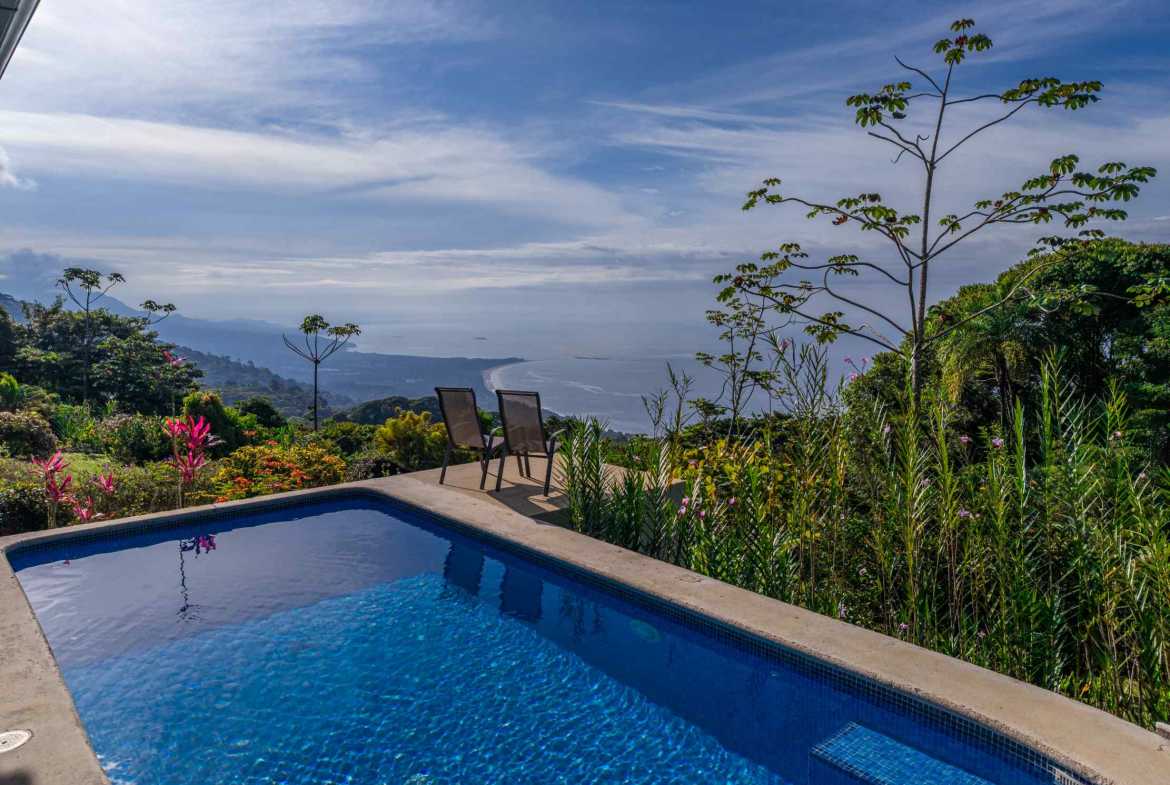 Ultra-Private 3-Bedroom Estate with Whale’s Tail Ocean Views & Pool in Dominical Costa Rica photo 14