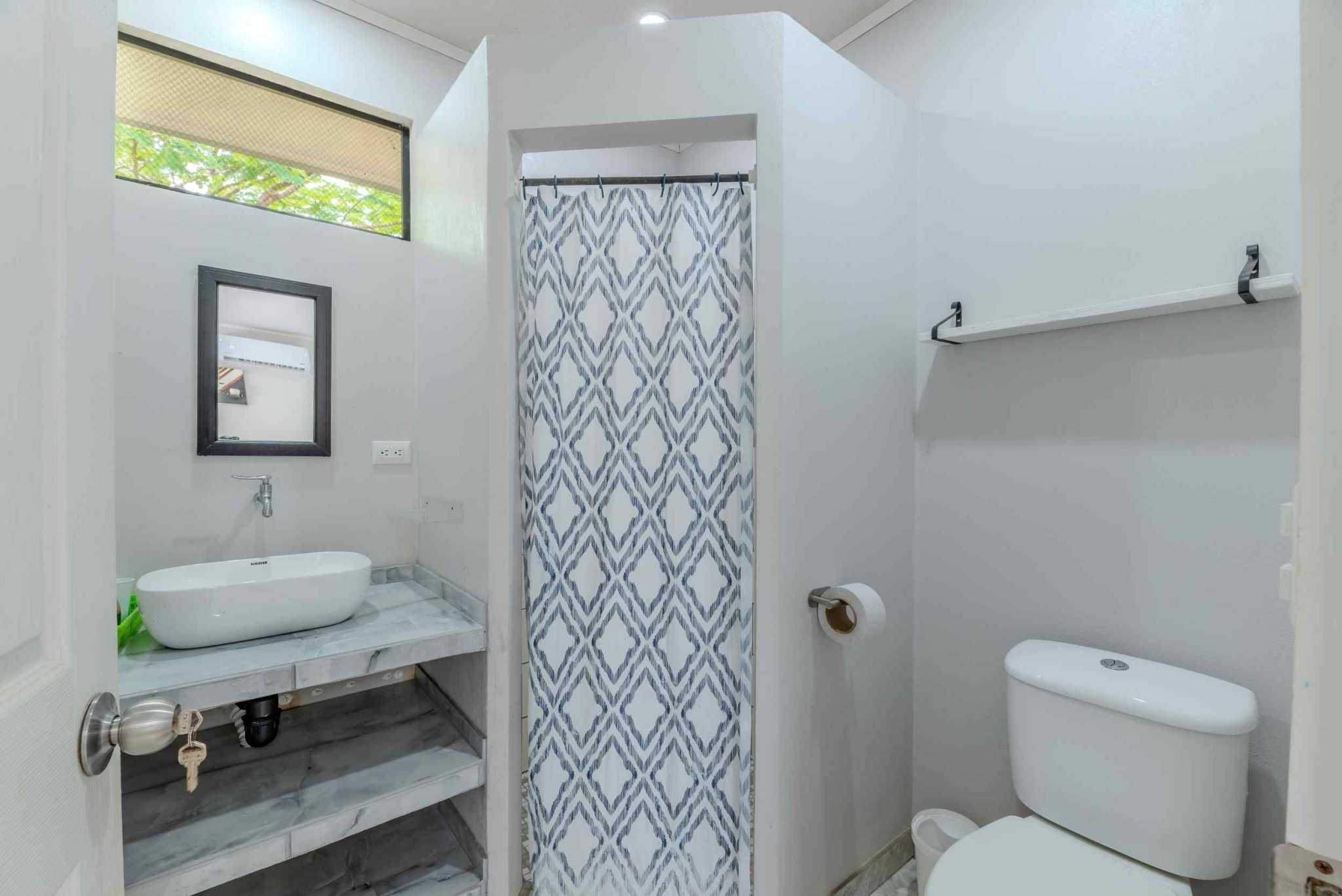 59259-18 Unique 7-Bedroom Multi-Family Compound with 4 Furnished Units in Platanillo Costa Rica