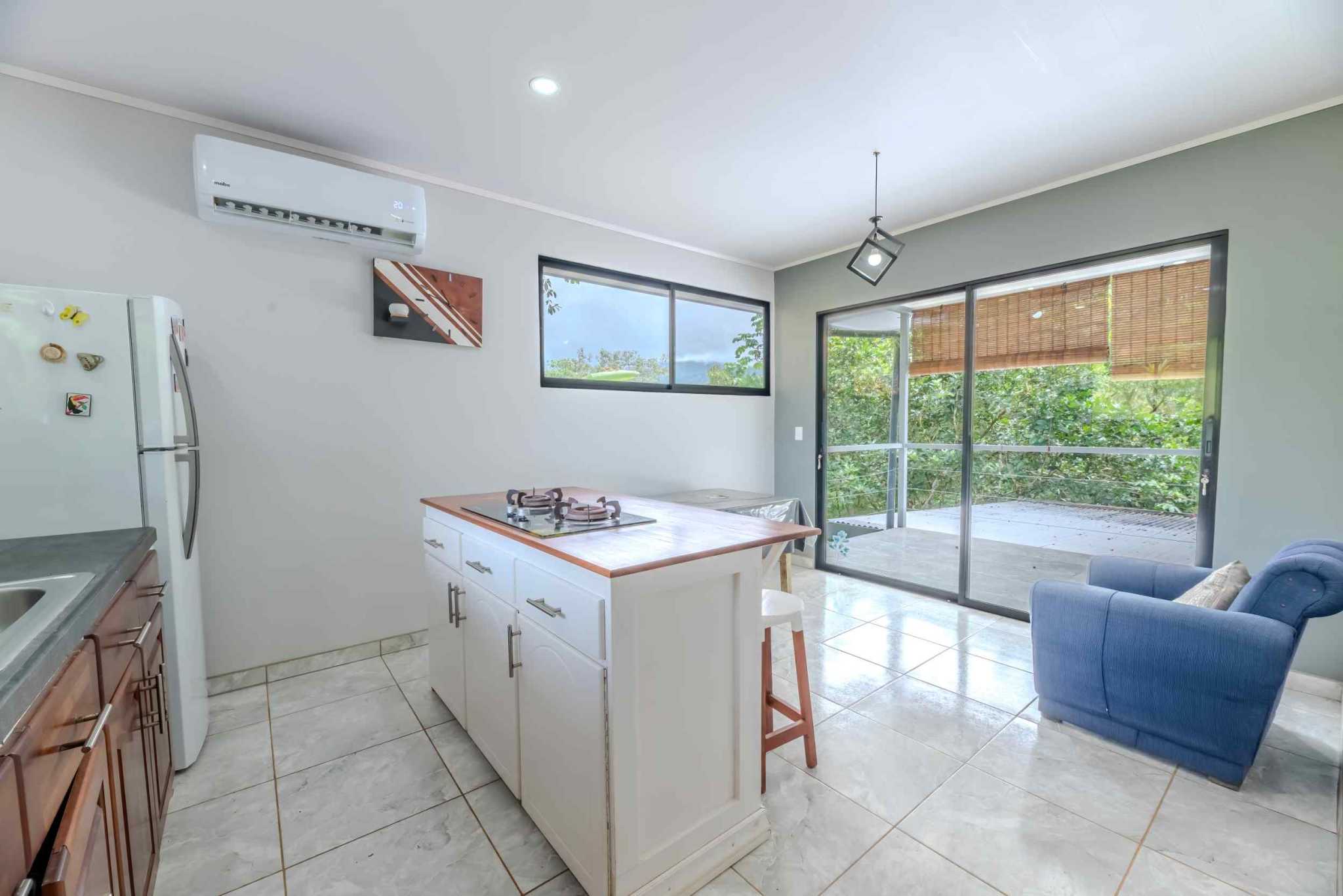 59259-15 Unique 7-Bedroom Multi-Family Compound with 4 Furnished Units in Platanillo Costa Rica