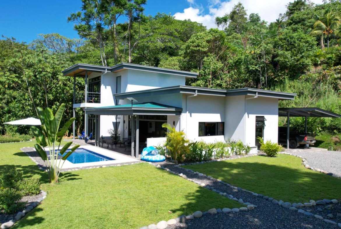 Stunning 3-Bedroom Modern Home with Ocean & Mountain Views in Ojochal Costa Rica photo 32