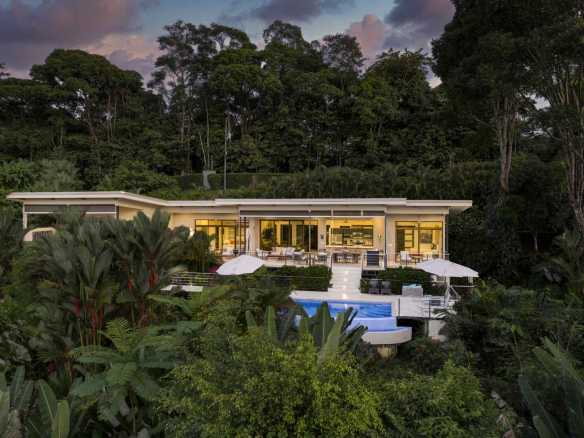 Luxurious 4-Bedroom Villa with Ocean Views & Private Pool in Uvita Costa Rica