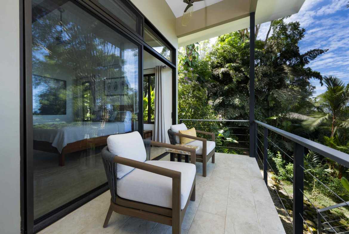 4-Bedroom Villa with Ocean Views & Private Pool, photo 18 of 24