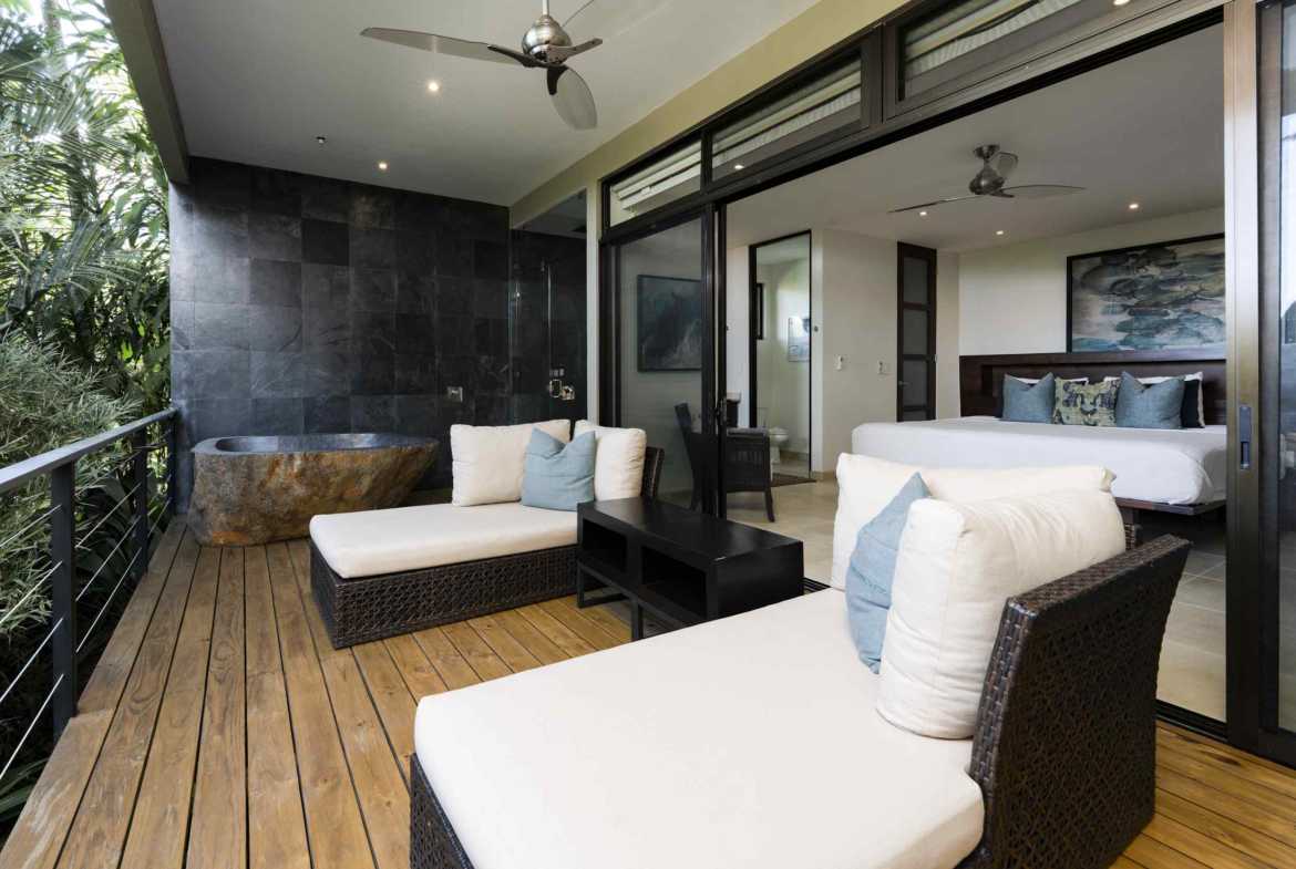 4-Bedroom Villa with Ocean Views & Private Pool, photo 7 of 24