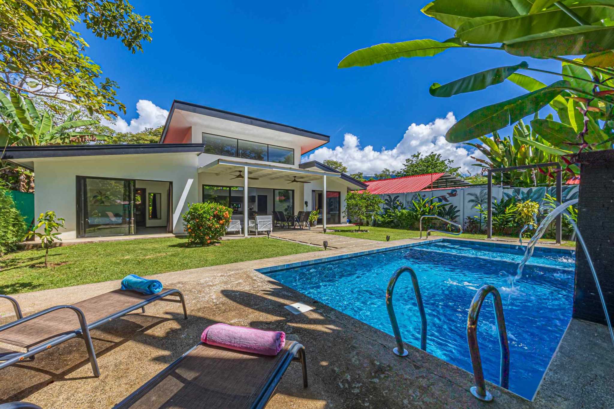 58420-24 Modern 3-Bedroom Home with Designer Pool & Fruit Trees in Uvita Costa Rica