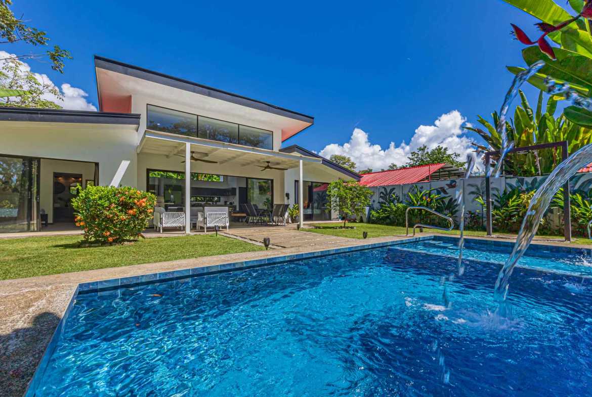 Modern 3-Bedroom Home with Designer Pool & Fruit Trees in Uvita Costa Rica