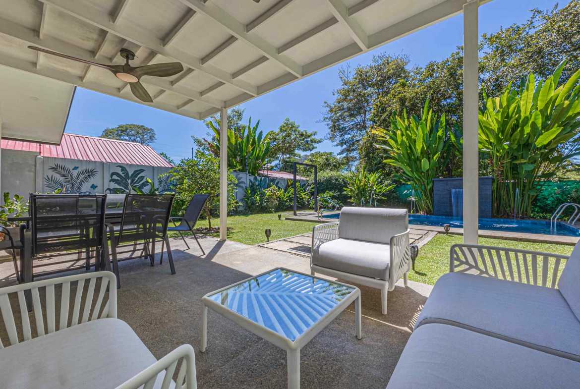 Modern 3-Bedroom Home with Designer Pool & Fruit Trees, photo 24 of 24