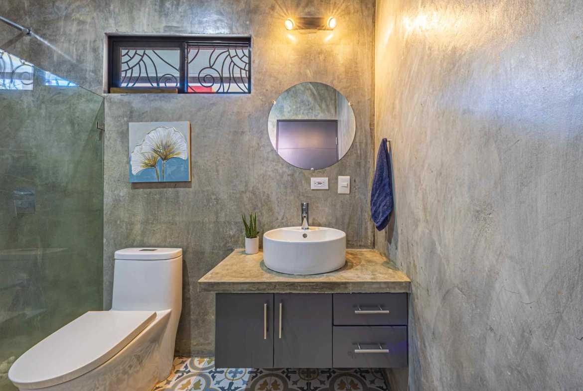 Modern 3-Bedroom Home with Designer Pool & Fruit Trees, photo 20 of 24
