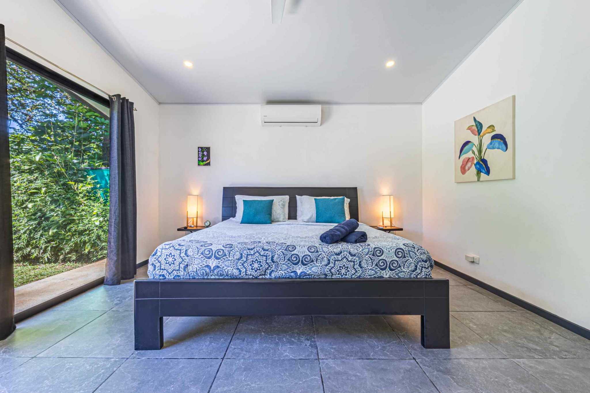 58420-6 Modern 3-Bedroom Home with Designer Pool & Fruit Trees in Uvita Costa Rica