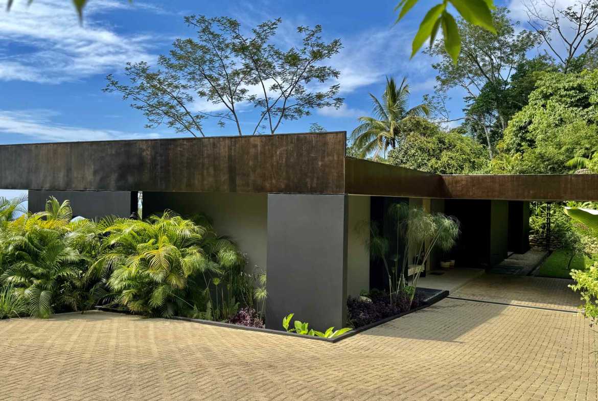 Stunning 3-Bedroom Designer Villa with Ocean Views & Private Pool in Uvita Costa Rica photo 11